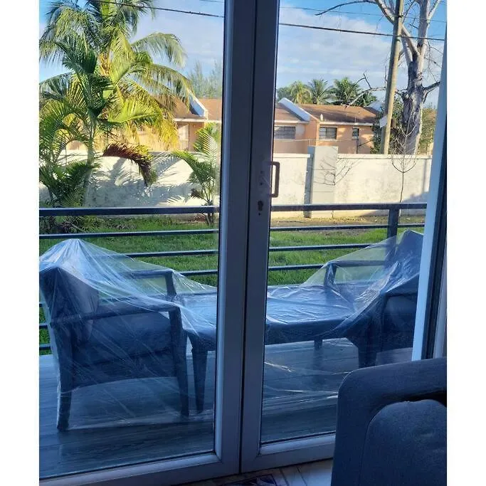 Loft In Paradise Apartment Nassau